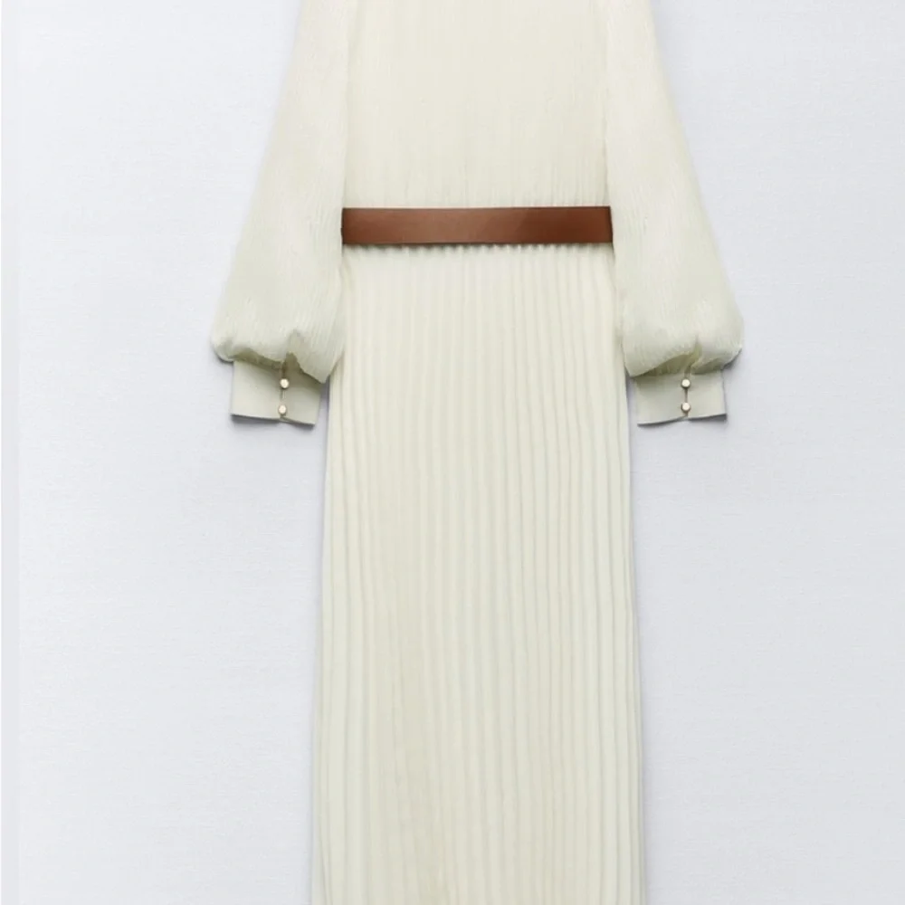 Zara Cream Long Sleeve Pleated Dress - Picture 5 of 8